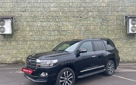 Toyota Land Cruiser 200, 2017 год, 6 300 000 рублей, 16 фотография