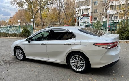 Toyota Camry, 2019 год, 3 099 000 рублей, 3 фотография