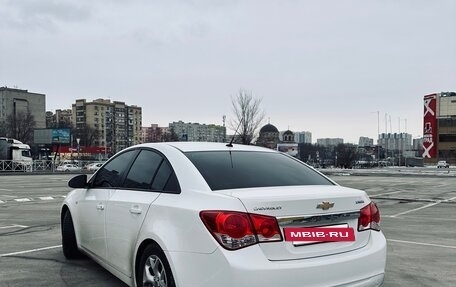 Chevrolet Cruze II, 2013 год, 965 000 рублей, 6 фотография