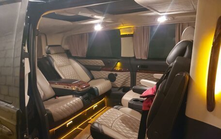 Mercedes-Benz Viano, 2011 год, 2 240 000 рублей, 10 фотография