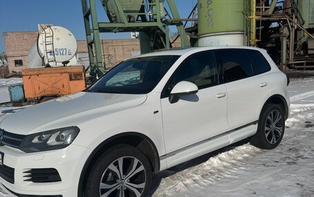 Volkswagen Touareg III, 2013 год, 2 900 000 рублей, 2 фотография