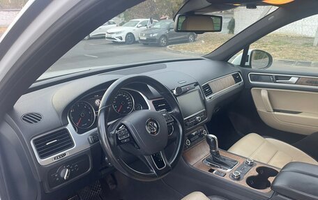 Volkswagen Touareg III, 2013 год, 2 900 000 рублей, 11 фотография