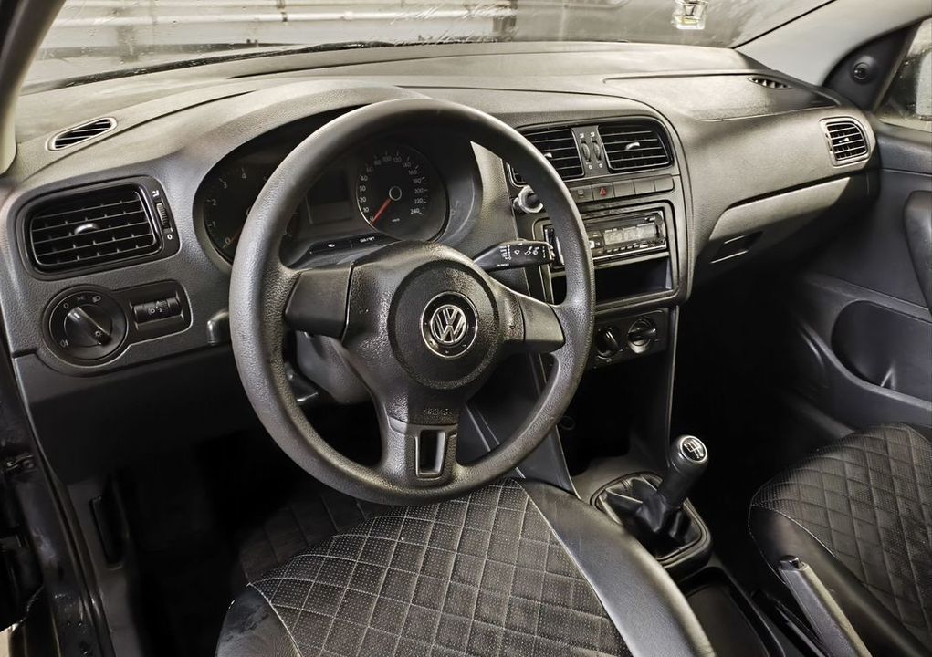 Volkswagen Polo V, 2010 год, 580 000 рублей, 12 фотография