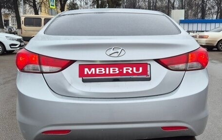 Hyundai Elantra V, 2012 год, 1 050 000 рублей, 2 фотография