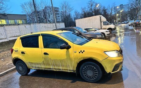 Renault Sandero II рестайлинг, 2020 год, 620 000 рублей, 2 фотография