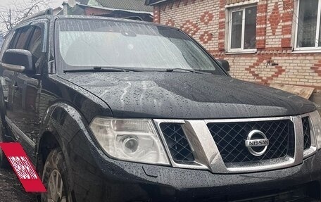 Nissan Pathfinder, 2012 год, 1 330 000 рублей, 1 фотография