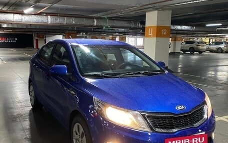 KIA Rio III рестайлинг, 2013 год, 870 000 рублей, 2 фотография