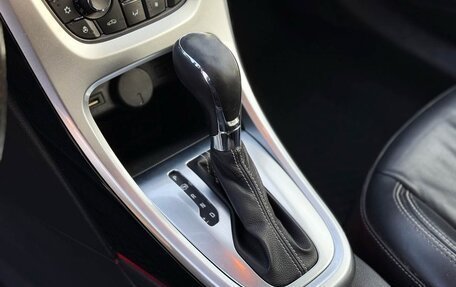 Opel Astra J, 2014 год, 1 349 000 рублей, 24 фотография