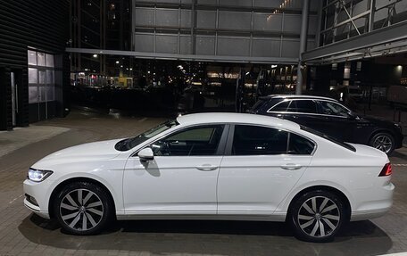 Volkswagen Passat B8 рестайлинг, 2019 год, 2 999 999 рублей, 2 фотография