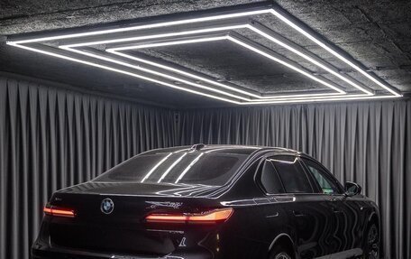 BMW 7 серия, 2024 год, 100 000 000 рублей, 10 фотография