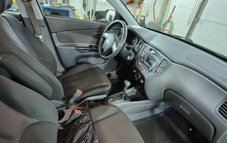 KIA Rio II, 2010 год, 850 000 рублей, 8 фотография