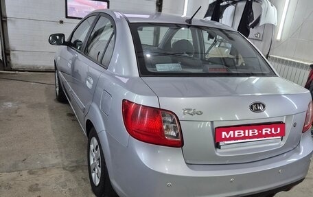 KIA Rio II, 2010 год, 850 000 рублей, 5 фотография