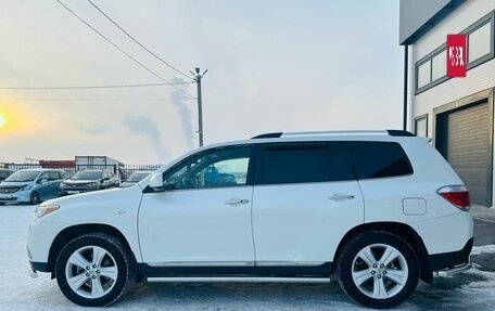 Toyota Highlander III, 2011 год, 2 529 000 рублей, 3 фотография