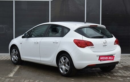 Opel Astra J, 2012 год, 900 000 рублей, 2 фотография