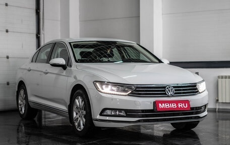 Volkswagen Passat B8 рестайлинг, 2017 год, 2 250 000 рублей, 1 фотография