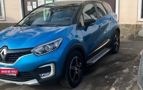 Renault Kaptur I рестайлинг, 2017 год, 1 800 000 рублей, 4 фотография