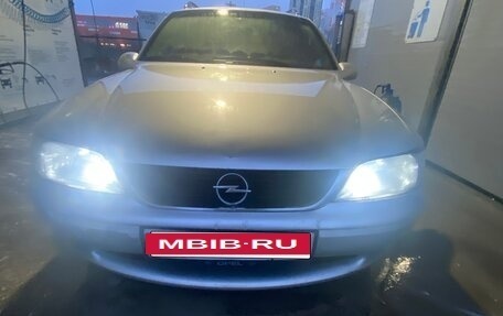 Opel Vectra B рестайлинг, 2001 год, 530 000 рублей, 20 фотография