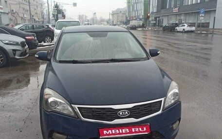 KIA cee'd I рестайлинг, 2011 год, 650 000 рублей, 1 фотография