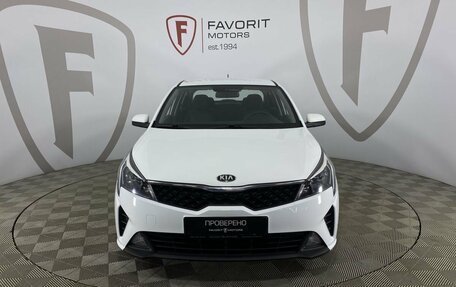 KIA Rio IV, 2020 год, 1 660 000 рублей, 2 фотография