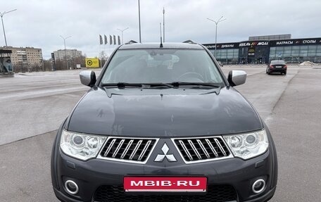 Mitsubishi Pajero Sport II рестайлинг, 2013 год, 1 749 000 рублей, 3 фотография