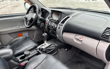 Mitsubishi Pajero Sport II рестайлинг, 2013 год, 1 749 000 рублей, 19 фотография