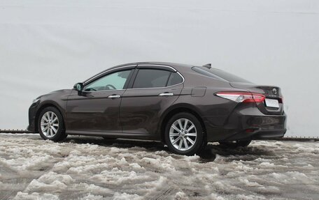 Toyota Camry, 2018 год, 2 980 000 рублей, 3 фотография