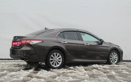 Toyota Camry, 2018 год, 2 980 000 рублей, 5 фотография