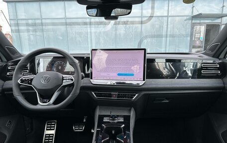 Volkswagen Tiguan, 2024 год, 5 200 000 рублей, 18 фотография