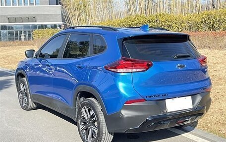 Chevrolet Tracker, 2023 год, 1 760 000 рублей, 4 фотография