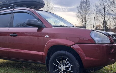 Hyundai Tucson III, 2007 год, 799 000 рублей, 2 фотография