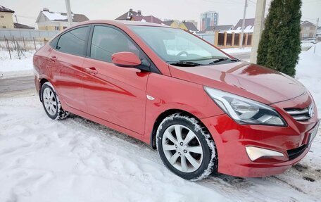 Hyundai Solaris II рестайлинг, 2014 год, 890 000 рублей, 5 фотография