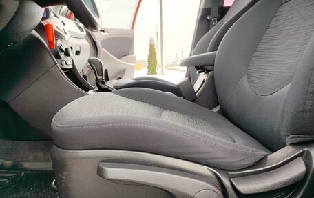 Hyundai Solaris II рестайлинг, 2014 год, 890 000 рублей, 14 фотография