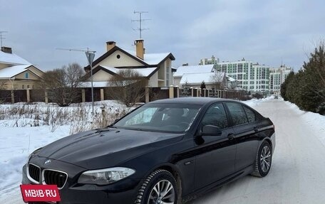 BMW 5 серия, 2010 год, 1 790 000 рублей, 3 фотография