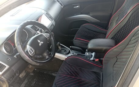 Mitsubishi Outlander III рестайлинг 3, 2007 год, 1 250 000 рублей, 12 фотография