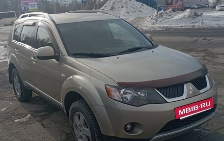 Mitsubishi Outlander III рестайлинг 3, 2007 год, 1 250 000 рублей, 4 фотография