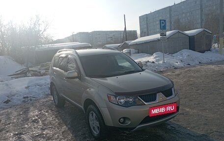 Mitsubishi Outlander III рестайлинг 3, 2007 год, 1 250 000 рублей, 20 фотография