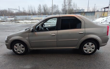 Renault Logan I, 2012 год, 700 000 рублей, 4 фотография