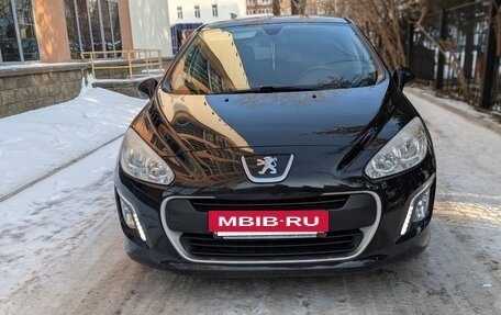 Peugeot 308 II, 2011 год, 630 000 рублей, 2 фотография