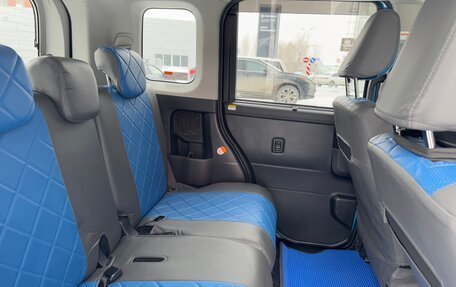 Toyota Roomy I, 2019 год, 1 170 000 рублей, 11 фотография