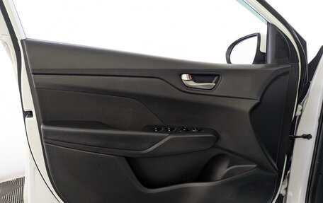 Hyundai Solaris II рестайлинг, 2019 год, 1 390 000 рублей, 19 фотография