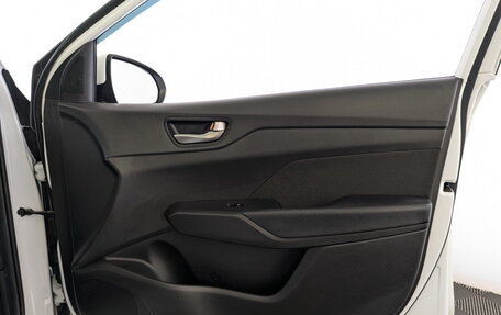 Hyundai Solaris II рестайлинг, 2019 год, 1 390 000 рублей, 24 фотография