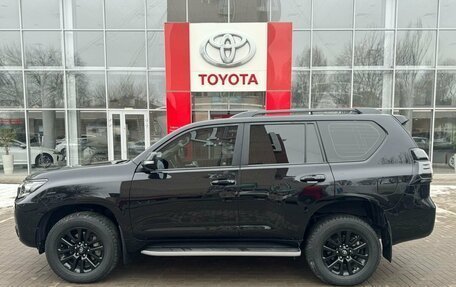 Toyota Land Cruiser Prado 150 рестайлинг 2, 2022 год, 6 750 000 рублей, 7 фотография