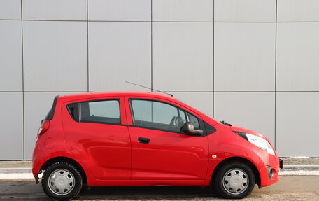 Chevrolet Spark III, 2012 год, 650 000 рублей, 5 фотография