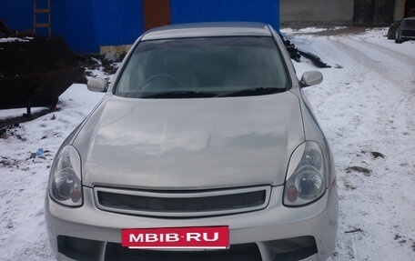 Nissan Skyline, 2002 год, 550 000 рублей, 7 фотография