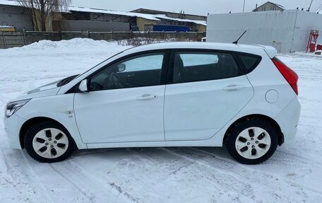 Hyundai Solaris II рестайлинг, 2014 год, 920 000 рублей, 7 фотография