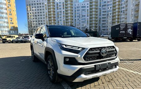 Toyota RAV4, 2024 год, 4 339 000 рублей, 4 фотография