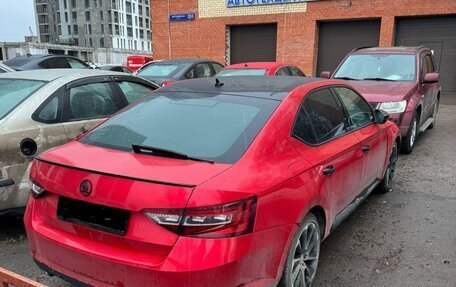 Skoda Superb III рестайлинг, 2017 год, 1 390 000 рублей, 2 фотография