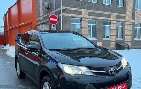 Toyota RAV4, 2013 год, 1 950 000 рублей, 2 фотография