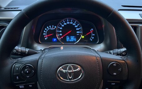 Toyota RAV4, 2013 год, 1 950 000 рублей, 16 фотография