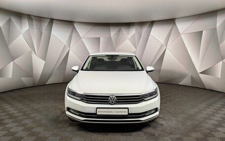 Volkswagen Passat B8 рестайлинг, 2019 год, 2 325 000 рублей, 7 фотография